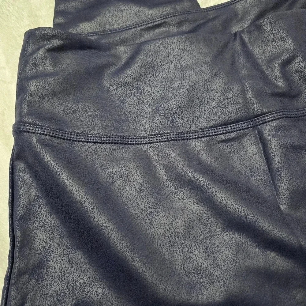 All Worthy by Hunter McGrady Navy Blue Coated High Rise Leggings, Size 2X, EUC! - Picture 4 of 7